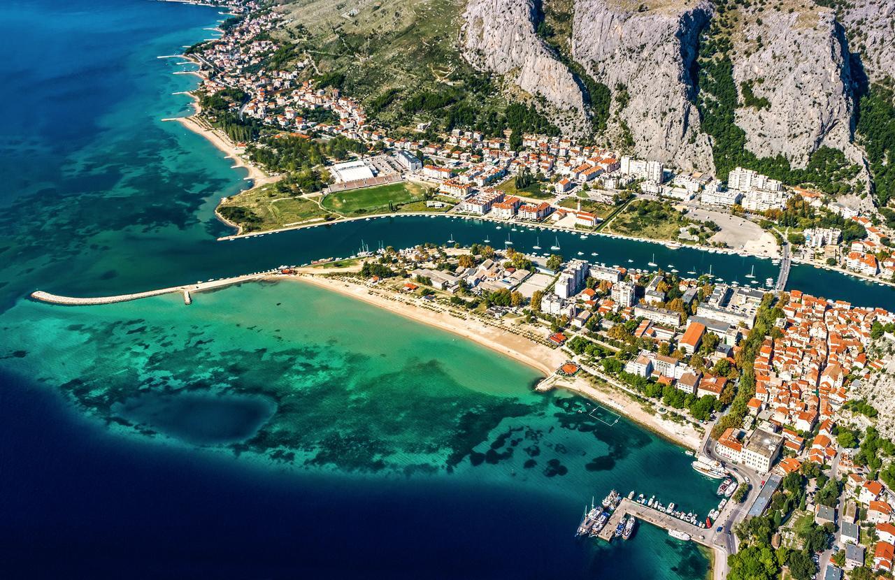 Apartment Omis Holiday Exterior foto